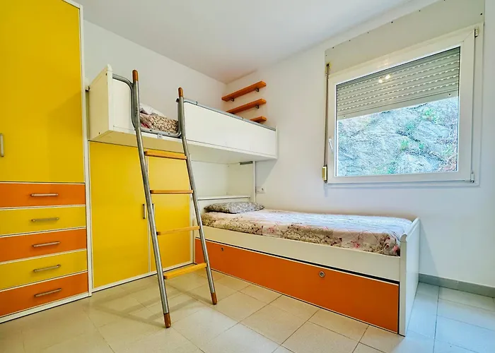 Roc Mar 3 3D - Apartamento Cerca Del Centro Y De La Playa - Terraza Con Vistas Al Mar Y Al Puerto