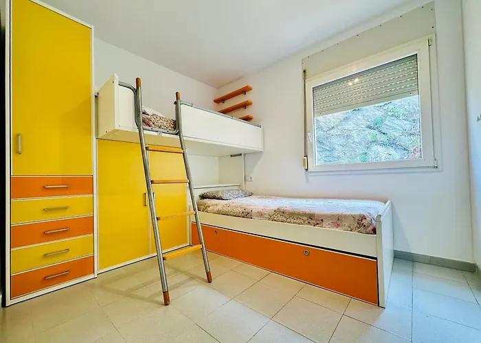 Roc Mar 3 3D - Apartamento Cerca Del Centro Y De La Playa - Terraza Con Vistas Al Mar Y Al Puerto