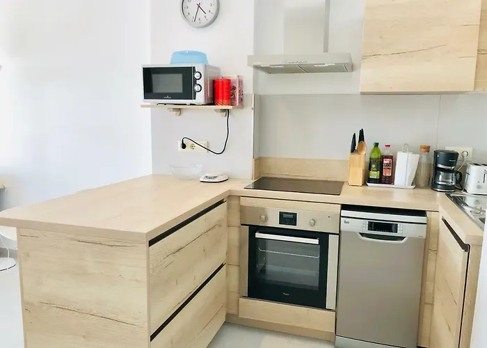 Roc Mar 3 3D - Apartamento Cerca Del Centro Y De La Playa - Terraza Con Vistas Al Mar Y Al Puerto